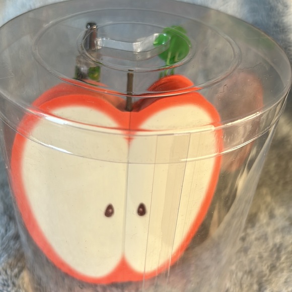 NWT⭐️STAPLES💫Teachers 🍎Appreciation Gift - Picture 7 of 9